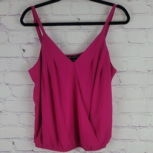 INC International Concepts Pink/Fuchsia V-neck Camisole/ Tank Top Size Large.